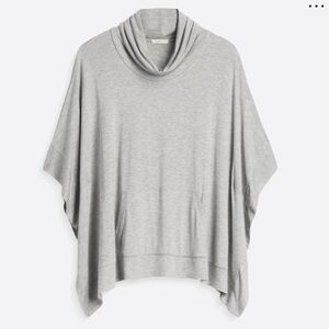 *EUC* MYSTREE / Yarbo Dolman Cowl Neck Knit / Light Grey / Large